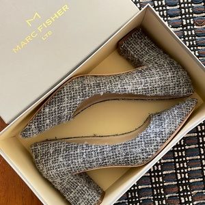 Marc Fisher grey tweed low block heel